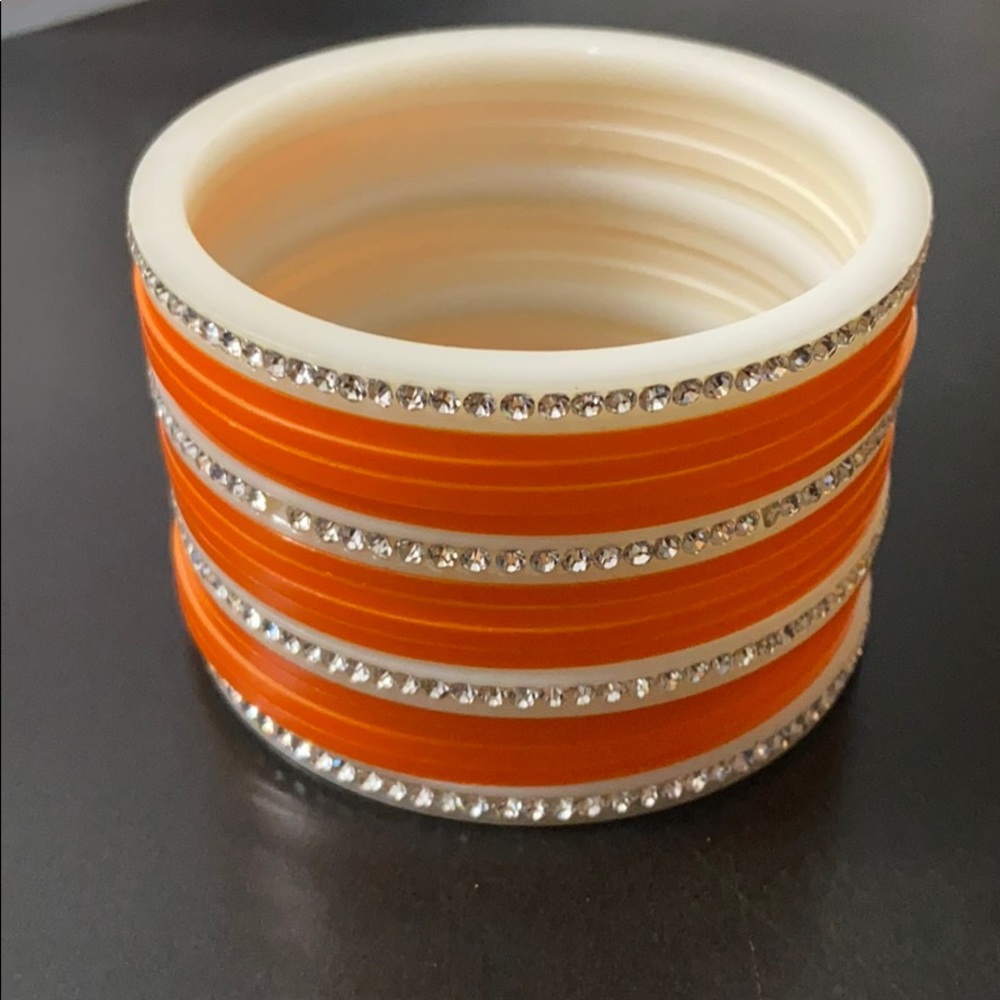 Bangles. - Picture 1 of 2